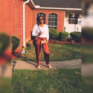 Meet your Posher, Jasmine